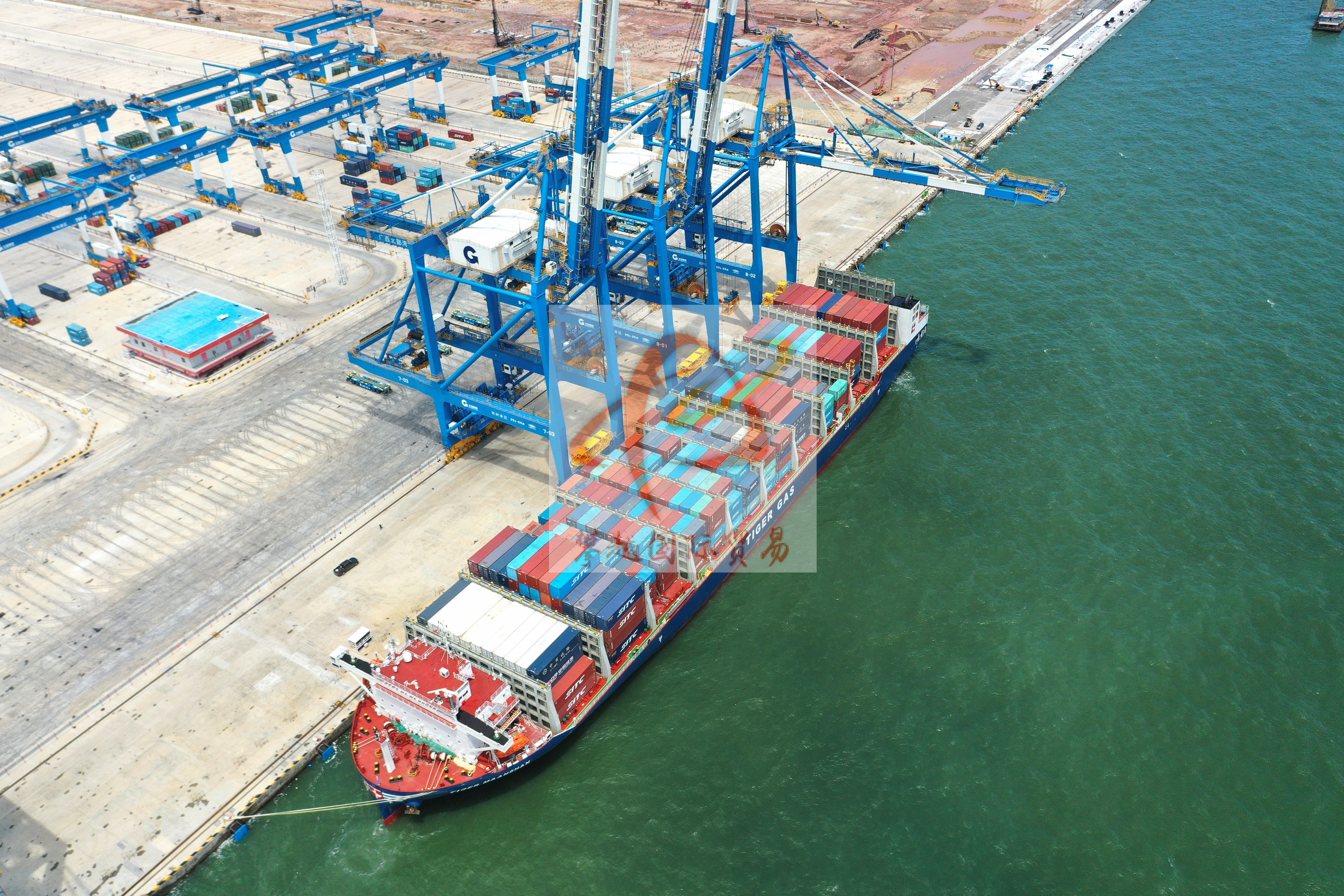 廣州黃埔港帽子出口清關(guān)_海運訂艙代辦